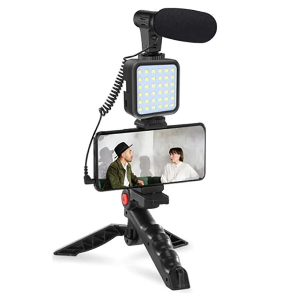Kit Vlogging pentru Smartphone cu Trepied, Microfon, Lumina LED si Telecomanda Bluetooth – Suport 360°, Ideal pentru YouTube, TikTok si Selfie-uri